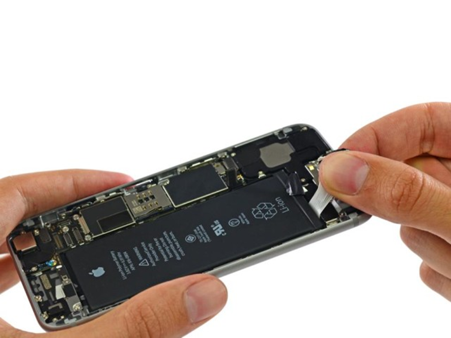 iPhoneの電池交換の待ち時間が増えている問題について