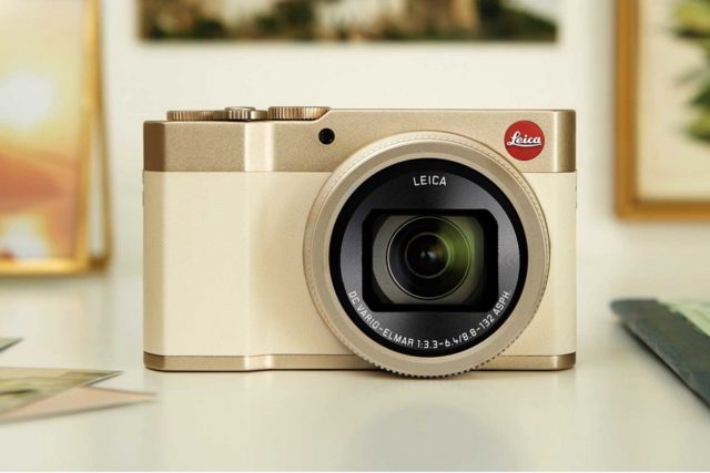 Leica C-Luxはロングズームのコンパクトカメラ