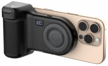 Belkin「Stage PowerGrip」登場─iPhone撮影を快適にする“握れる”モバイルバッテリー
